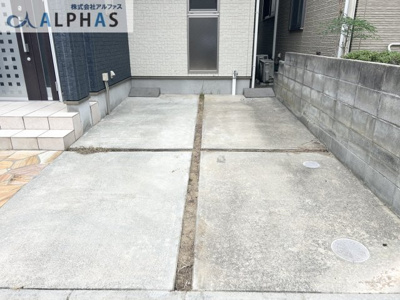 【駐車場】 | 明石市魚住町西岡　一戸建て | 駐車スペース♪