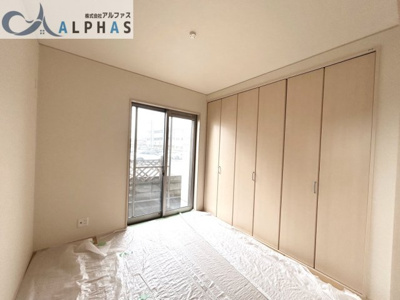 【和室】 | 明石市魚住町西岡　一戸建て | 和室約4.5帖には大容量の収納がありお部屋がスッキリと片づきます♪