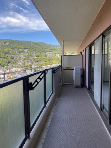 ウェルネスの森伊東・C棟のバルコニー