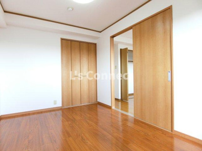 【その他】 | メゾンドゥラフィーネ | ５．７帖の洋室は寝室として使えます。