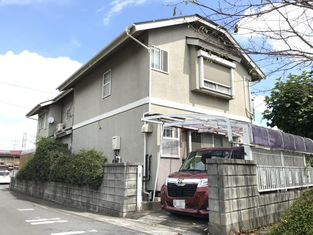 『鴻巣駅』東口18分の6LDKの中古戸建。ガーデニングを楽しめる庭付きですの外観