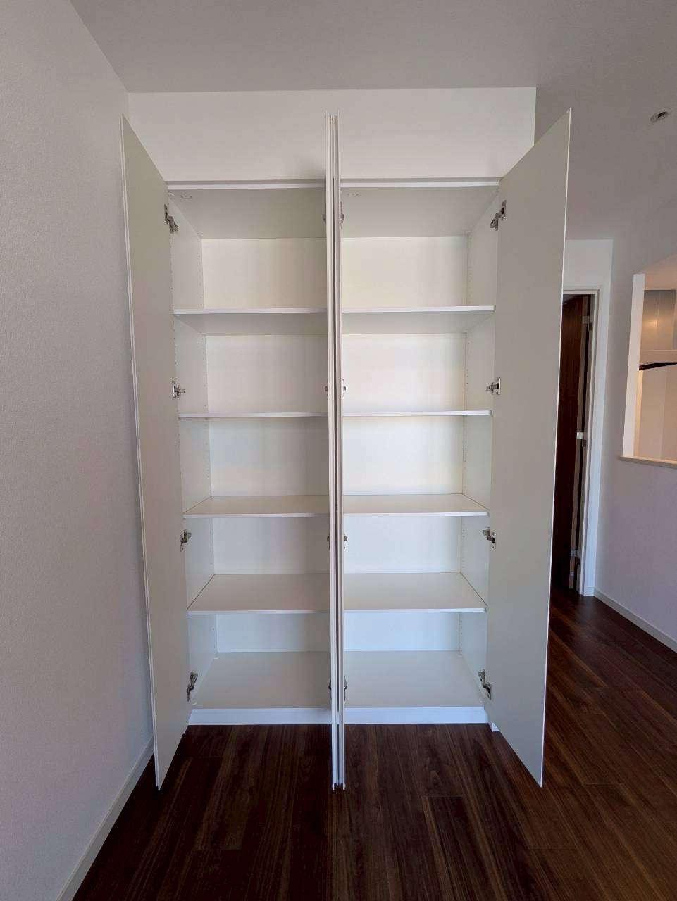 ザ・ハウス豊橋WEST　1104号室の収納