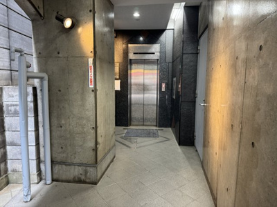 【エントランス】 | 中西ビル