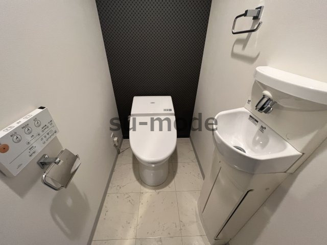 高槻市北園町の賃貸マンションのトイレ