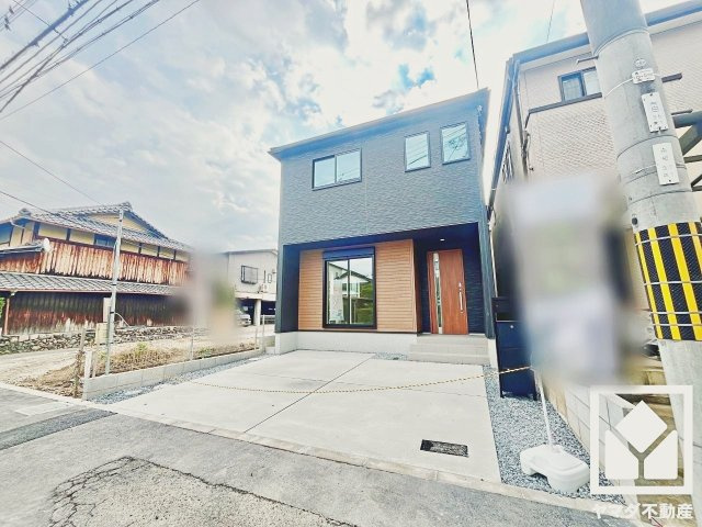 久御山町市田珠城　第1期　1号棟の外観