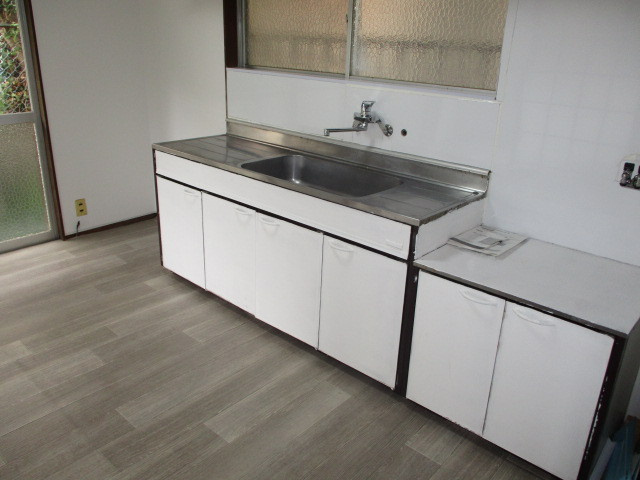 北葛城郡王寺町元町１丁目の一戸建てのキッチン