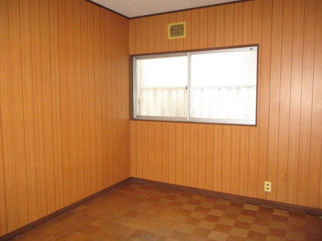 北葛城郡王寺町元町１丁目の一戸建ての子供部屋