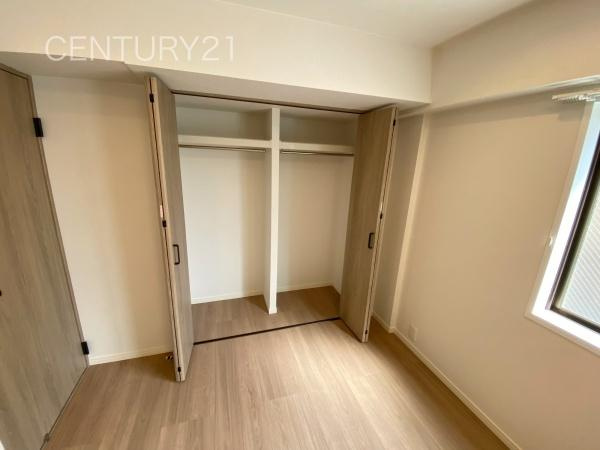 エトワール高崎常盤町の収納|ハンガーパイプ付きクローゼットです。