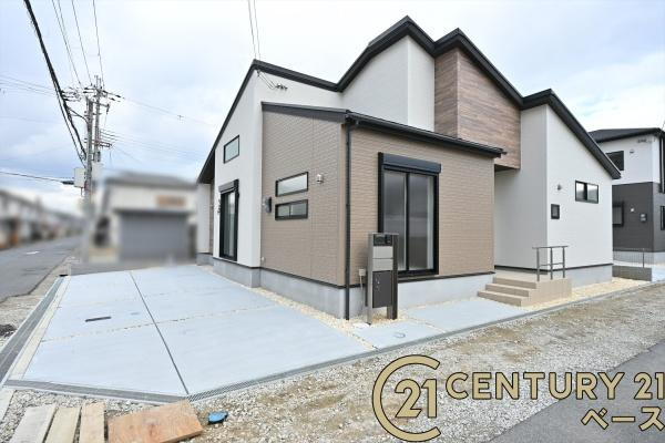 桜井市大福 ２号棟 ／新築一戸建の外観|■現地撮影写真■近鉄大阪線「大福駅」より徒歩２分の便利な生活環境！お気軽にお問い合わせください！