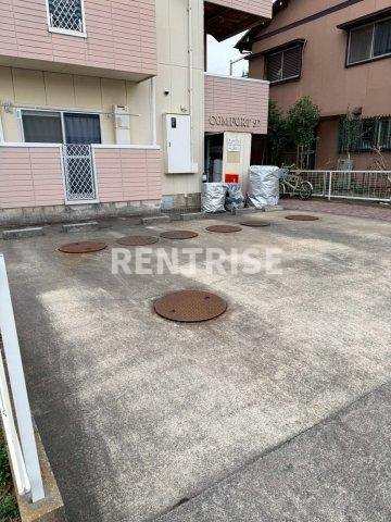 COMFORT97の駐車場