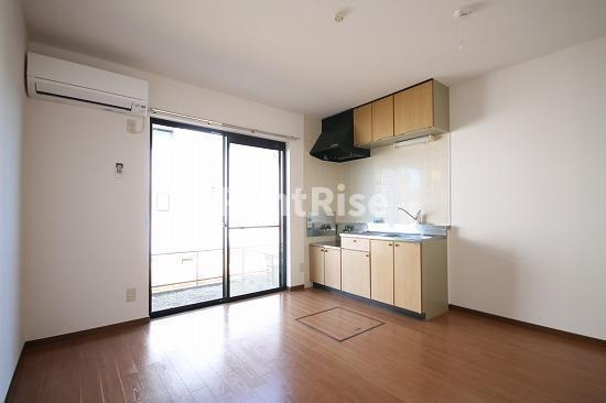 ＤＵＰＬＥＸ 国王６６Ｃの居間・リビング