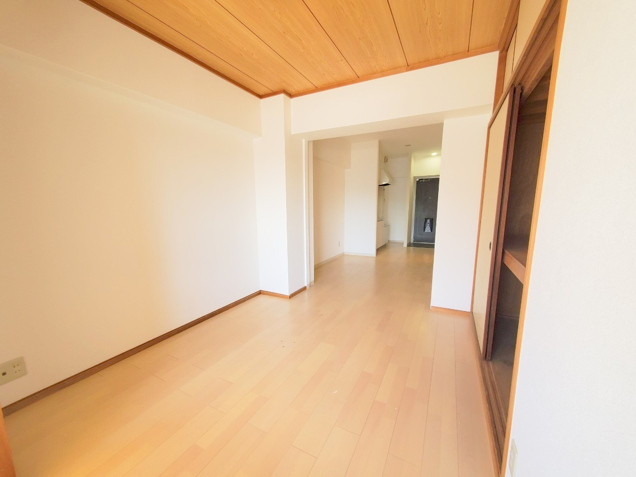 ロイヤルハイツ東生駒の居間・リビング