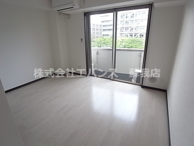 【居間・リビング】 | 千匠ビル | ゆったり過ごせるリビングです