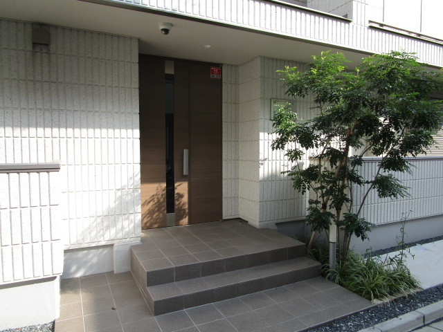 ＬＵＬＵＤＩ　ルルディのエントランス|★エントランス★