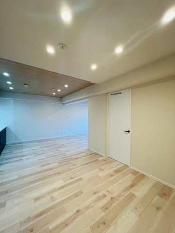 パークプラザ鶴見の居間・リビング