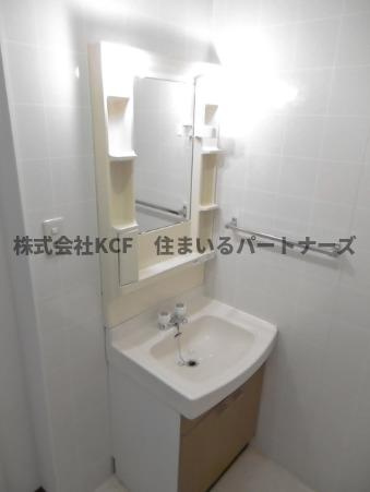 ハイカムール国分Ⅱの洗面所|コンパクトで使いやすい洗面所