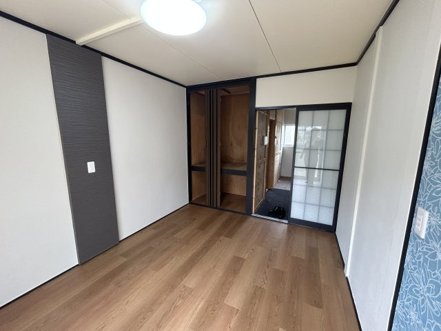 コーポ村瀬の居間・リビング