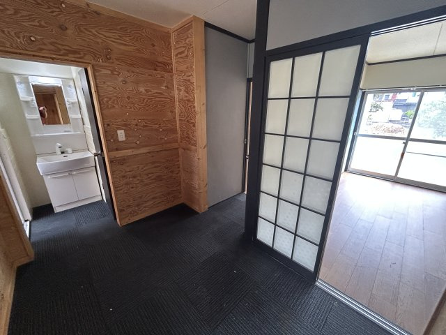 コーポ村瀬の居間・リビング