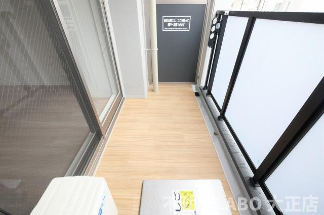 エスリード弁天町桜通レジデンスのバルコニー