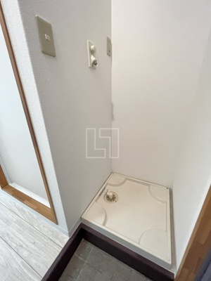 【設備】 | アーデン森之宮 | アーデン森之宮　室内洗濯機置き場