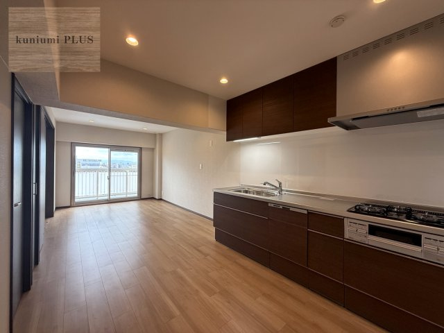 ファミリーコーポ今福の居間・リビング