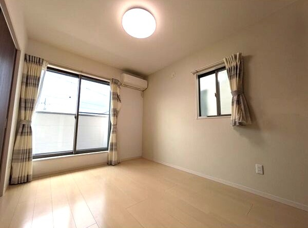 石仏町長北屋敷戸建のその他