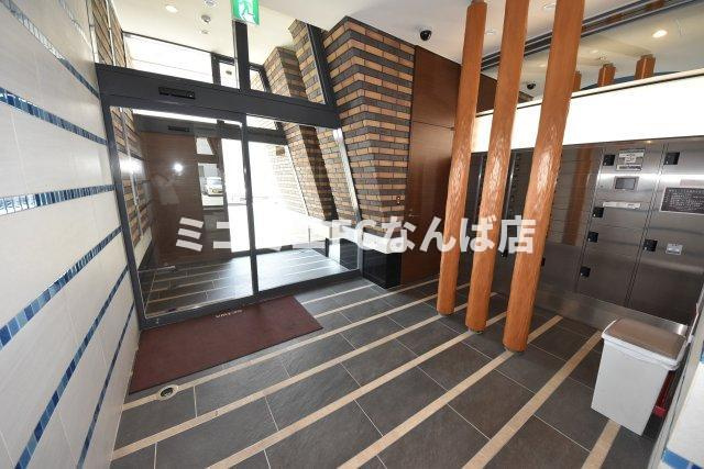 セイワパレス玉造のエントランス