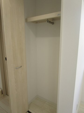 グローリア明大前の収納