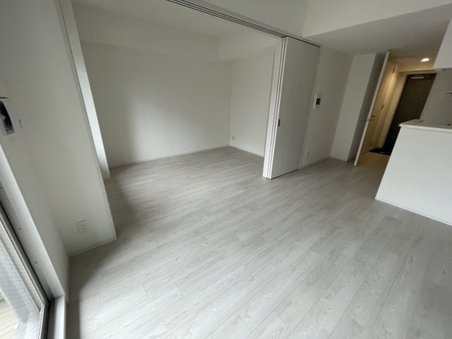 ファーストフィオーレ東灘の居間・リビング|ゆったり過ごせるリビングです