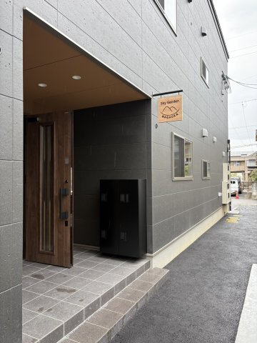 スカイガーデン長岡のエントランス