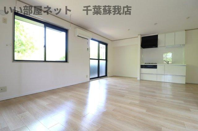 サバーブトリプルⅡの居間・リビング|使いやすいリビングです