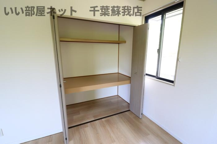 サバーブトリプルⅡの収納|便利な収納スペースです