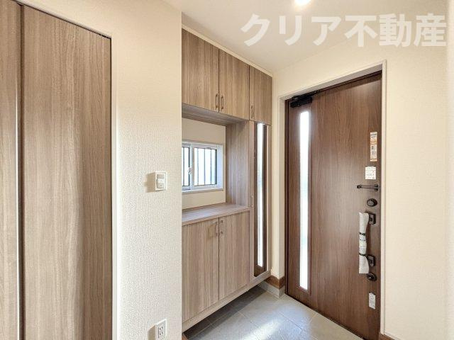 【玄関】 | 高崎市八千代町　2号棟　平屋