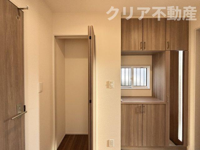 【玄関】 | 高崎市八千代町　2号棟　平屋