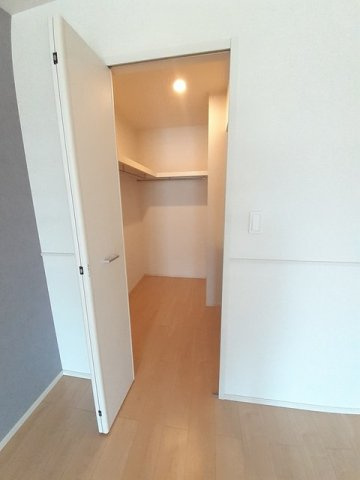 トレバージＢの収納|ウォークインクローゼットなので収納豊富です★