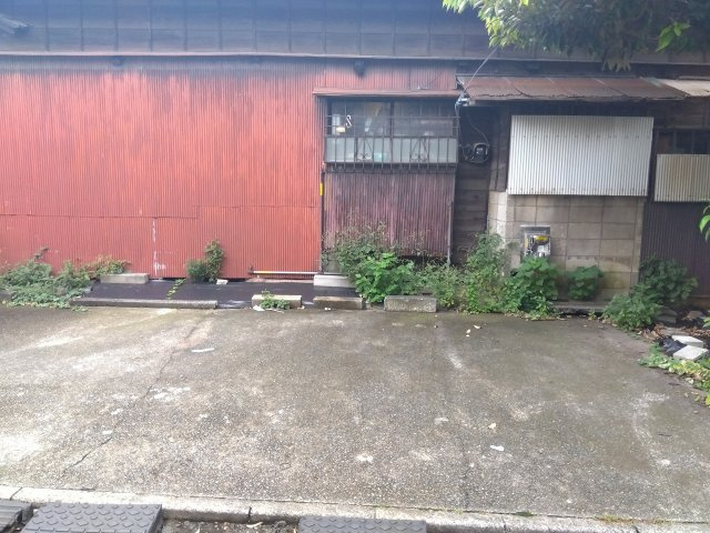 フジ・クレシェンドエノモト　駐車場のその他