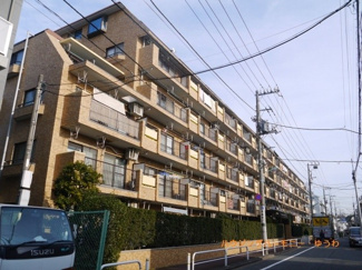 【外観】 | 利便性の高い３路線利用可能な「成増」駅に立地するマンションです。