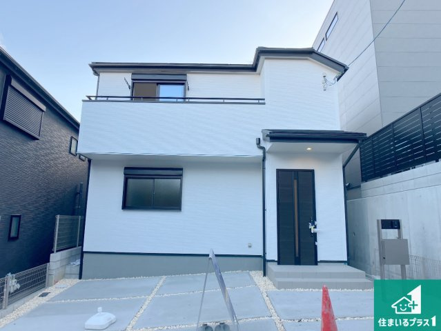 神戸市垂水区仲田　第2期　新築一戸建ての外観|安心の10年保証！外観を美しく保ち、雨水で汚れを落とします！気になることがありましたら、お気軽にお問い合わせください！