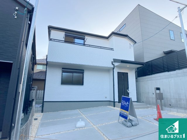 神戸市垂水区仲田　第2期　新築一戸建ての外観|安心の10年保証！外観を美しく保ち、雨水で汚れを落とします！気になることがありましたら、お気軽にお問い合わせください！