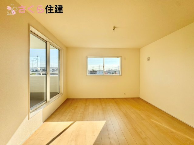 第1下野大光寺　2号棟の洋室|広々とした洋室です♪お子様の成長に伴って増えていく荷物にも対応できます！