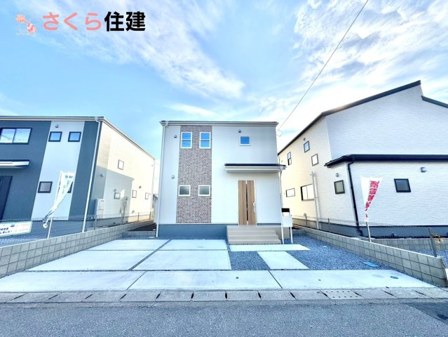 第1下野大光寺　2号棟の駐車場|カースペース２～３台可能です。