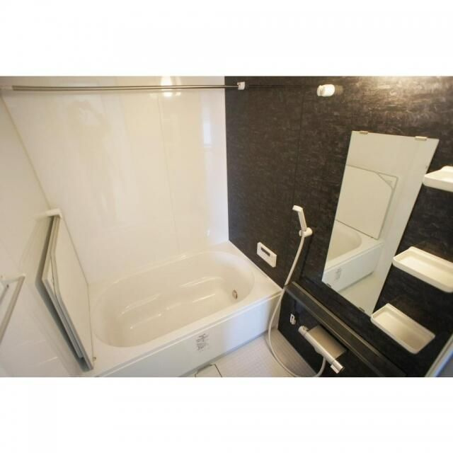 ピークサイドレジデンス早稲田の浴室