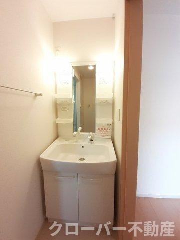 アスランリバーウエストＡの洗面所