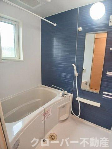 アスランリバーウエストＡの浴室