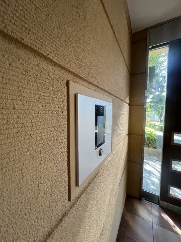 サンメゾンジェームス山サウスヒルズのエントランス