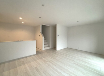 【居間・リビング】 | 熊本県熊本市東区東野4丁目