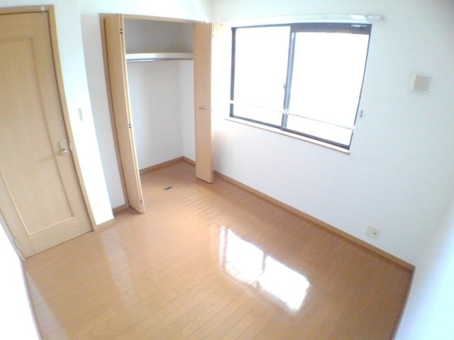 パーミイ・ヒル参番館の収納|十分な収納スペースがあります