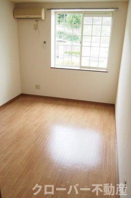 【寝室】 | ヴァーナル・エース