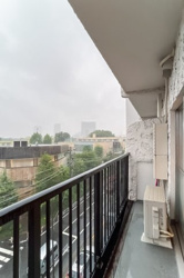 【バルコニー】