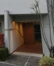 リーフコートのエントランス